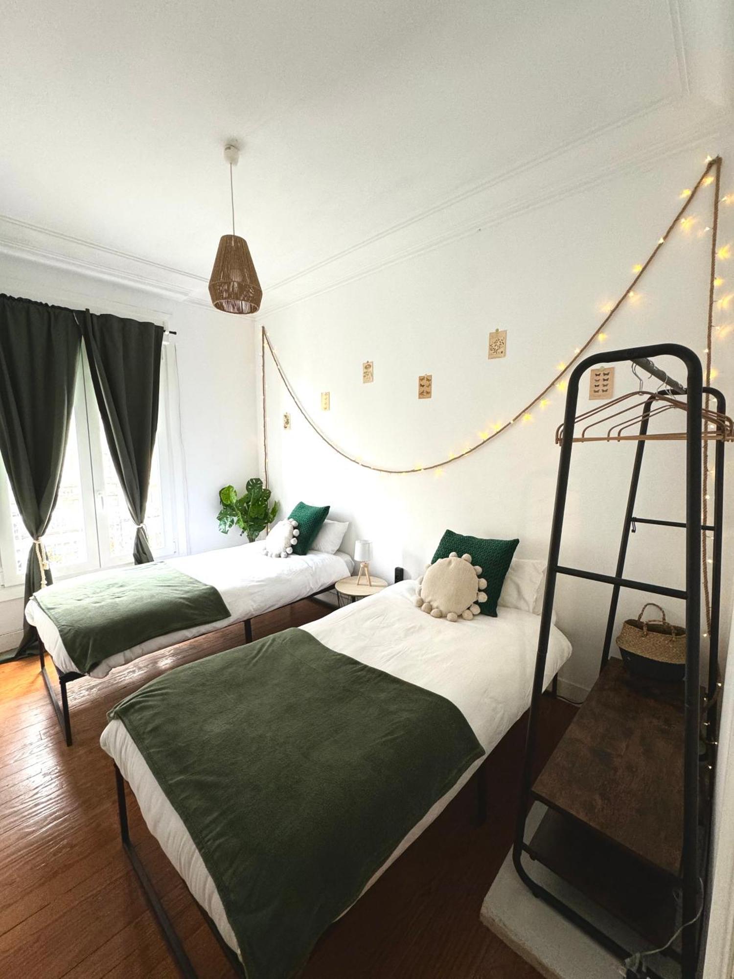 Marukichan, Apartamento En El Centro De 比戈 外观 照片